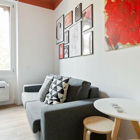 Modern And Cozy Apt In Porta Romana มิลาน ภายนอก รูปภาพ